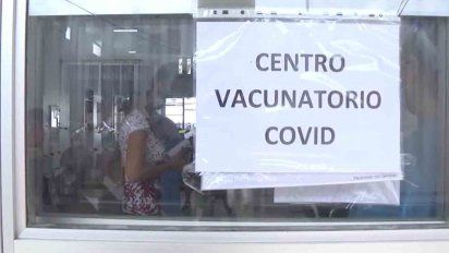 reforzaran vacunacion en canelones con dosis de sinovac y astrazeneca