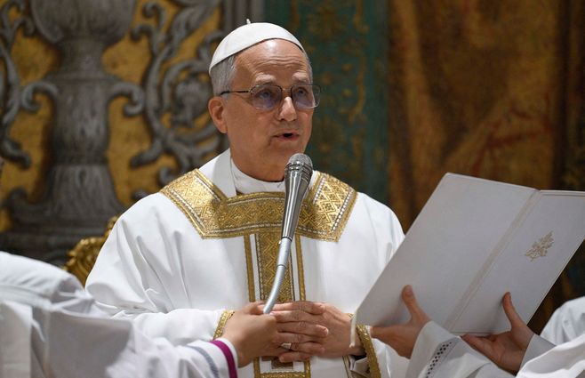 papa-León-XIV-primera-misa-AFP