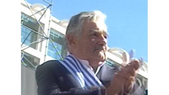 El 46% de los uruguayos aprueba gestión de Mujica