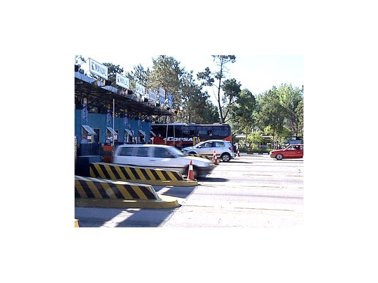 Descartan aumento de peajes durante la temporada estival