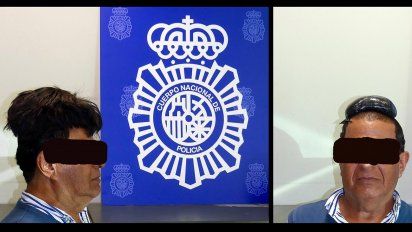 insolito: un colombiano fue detenido con medio kilo de cocaina oculta en su peluquin