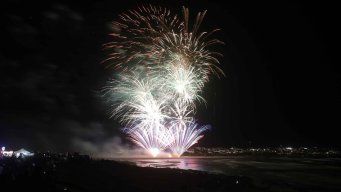 Foto: IDM. Gala de luces en La Barra este viernes.