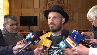 ciclistas, comerciantes, conductores y vecinos opinaron sobre la ciclovia en la avenida 18 de julio