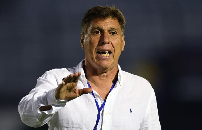 JR Carrasco busca entrar en fase de grupos de la Copa Sudamericana