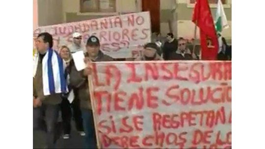 Tras la renuncia del Jefe de Policía de Soriano apareció la plata