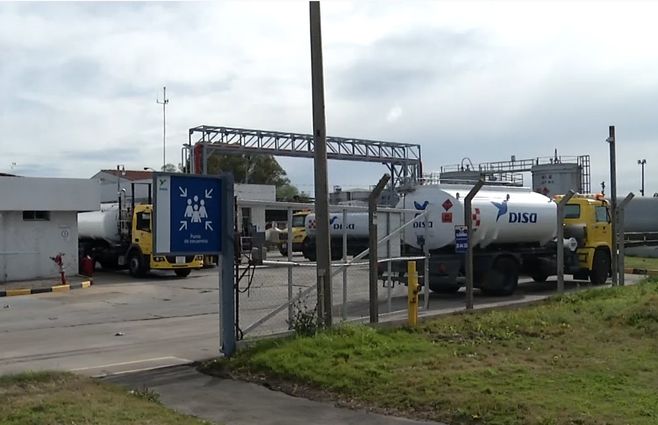 carga-combustible-camiones.jpg