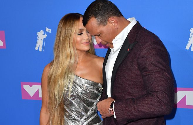 Jennifer Lopez y Alex Rodriguez en la pink carpet de los MTV Video Music Awards 2018