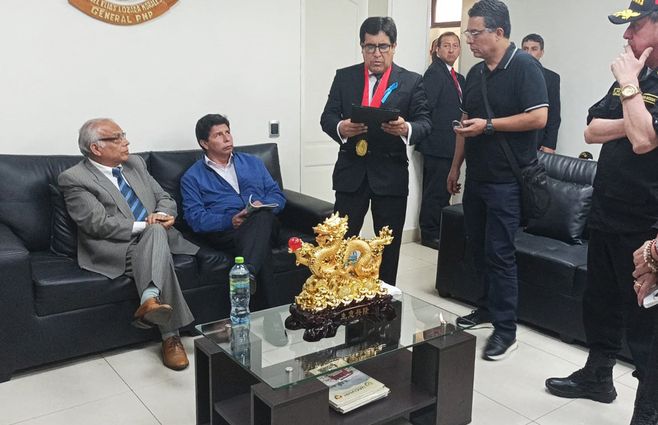 Pedro Castillo, tras ser destituido por el Congreso como presidente de Perú. Foto: AFP