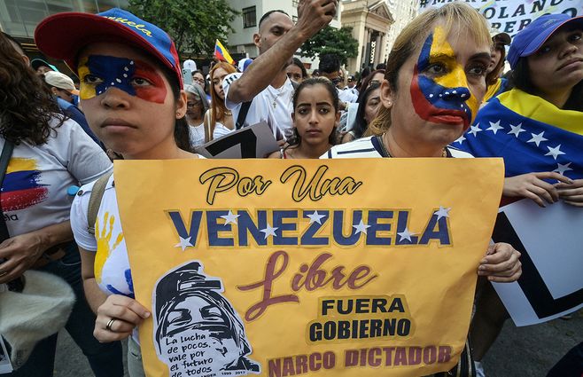 VENEZUELA-MANIFESTACION-CALLE-AFP.jpg