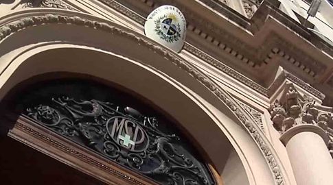 MSP confirmó tres casos importados de oropouche, ¿cómo se transmite el virus y qué síntomas tiene?