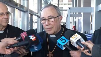 obispos plantearon a orsi propuesta de invitar al papa a uruguay; el presidente visitaria a leon xiv en octubre