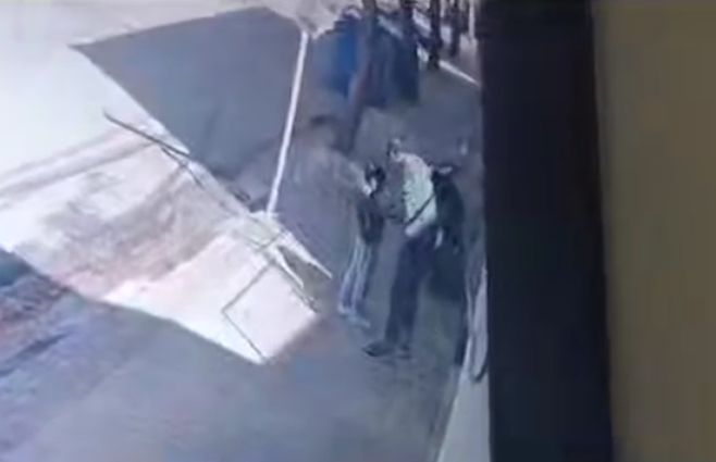 Delincuente le robó el celular a un niño de seis años.&nbsp;