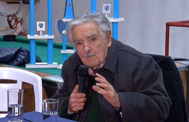 Mujica-en-Aires-Puros.jpg