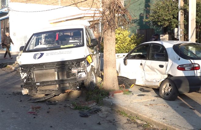choque-preso-camioneta-inr-san-jose.jpg