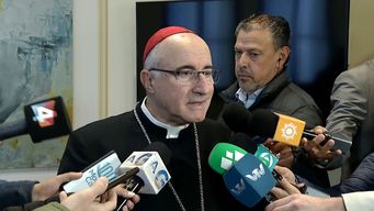 cardenal daniel sturla recordo la cercania de francisco con uruguay y respondio si es posible que el sea elegido papa