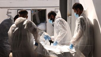 israel bombardea gaza y dice que los ultimos cuerpos recibidos no son de rehenes