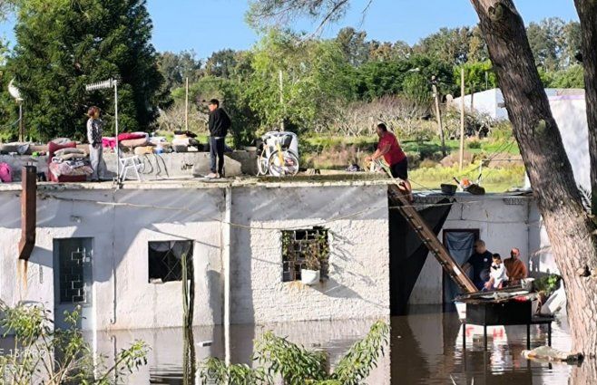 Foto cedida a Subrayado. Rescate en Margat, pueblo en Canelones.