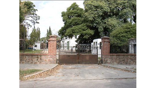 Fábrica de refresco Mío cerró sin aviso; 60 empleados en la calle