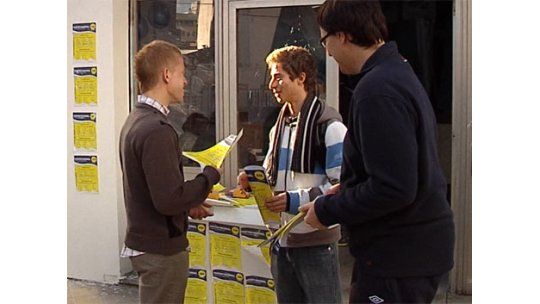 Masiva concurrencia a elecciones juveniles de blancos y colorados