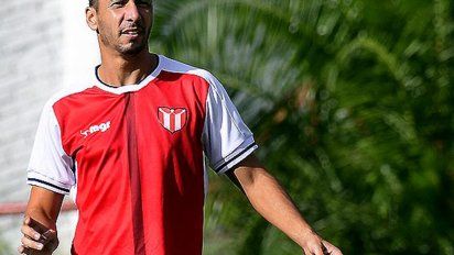 El veterano Olivera, ariete del darsenero en la competencia internacional