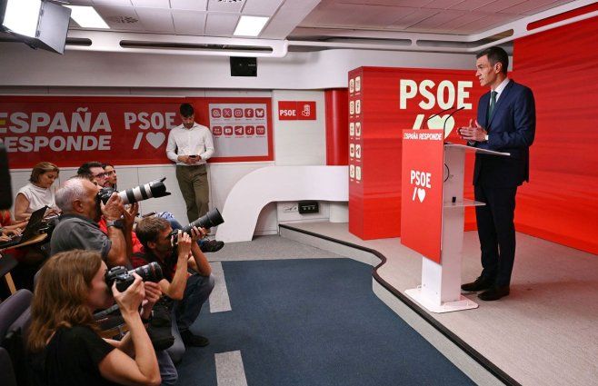 Pedro Sánchez en conferencia de prensa del PSOE. Foto: AFP