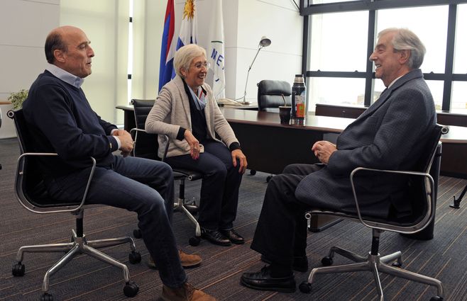 Vázquez-con-Martínez-y-Villar.jpg
