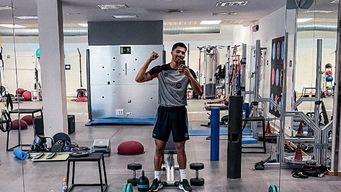 ronald araujo volvio a entrenar en el gimnasio y compartio un mensaje de esperanza