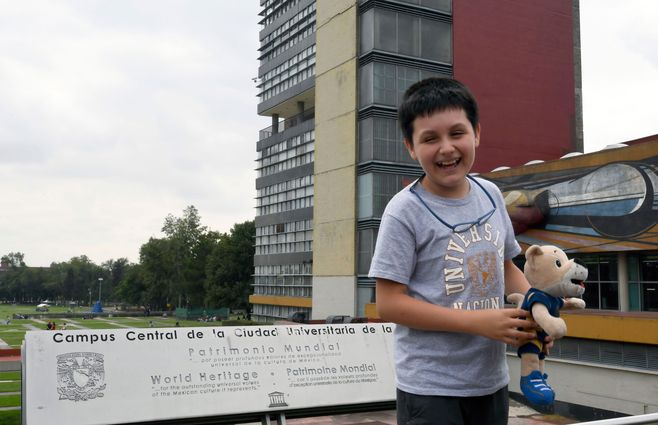 niño-universidad-mexico-AFP.jpg