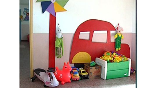 Pediatras recomiendan no enviar bebés a las guarderías