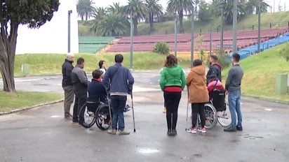 personas con discapacidad reclaman por falta de acceso a las mesas de votacion