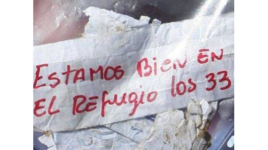 Minero chileno de la frase Estamos bien los 33 está internado