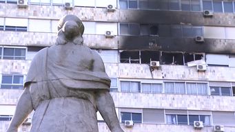 pisos 10, 11 y 12 del edificio incendiado no podran utilizarse; hay afectacion estructural