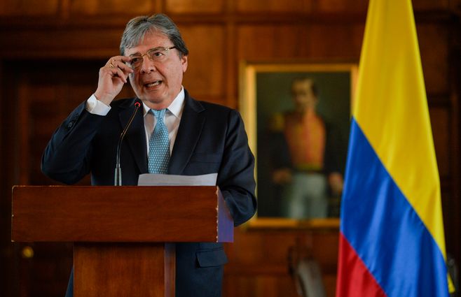 Canciller-de-Colombia-Carlos-Holmes-AFP.jpg