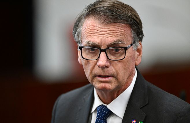 bolsonaro-brasil-domiciliaria