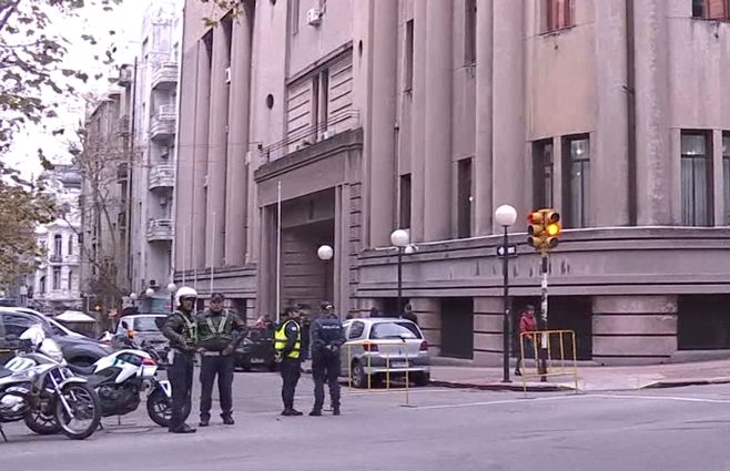 La Policía desconcertada luego de la fuga de los cuatro presos de Cárcel Central