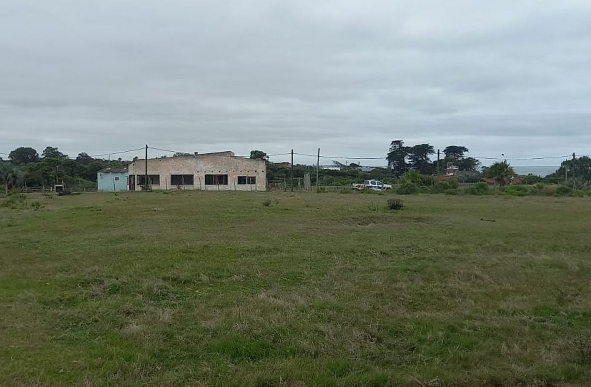 Foto: Subrayado. El salón donde se desarrollaba la fiesta, en La Paloma. Foto: Subrayado. El salón donde se desarrollaba la fiesta, en La Paloma.