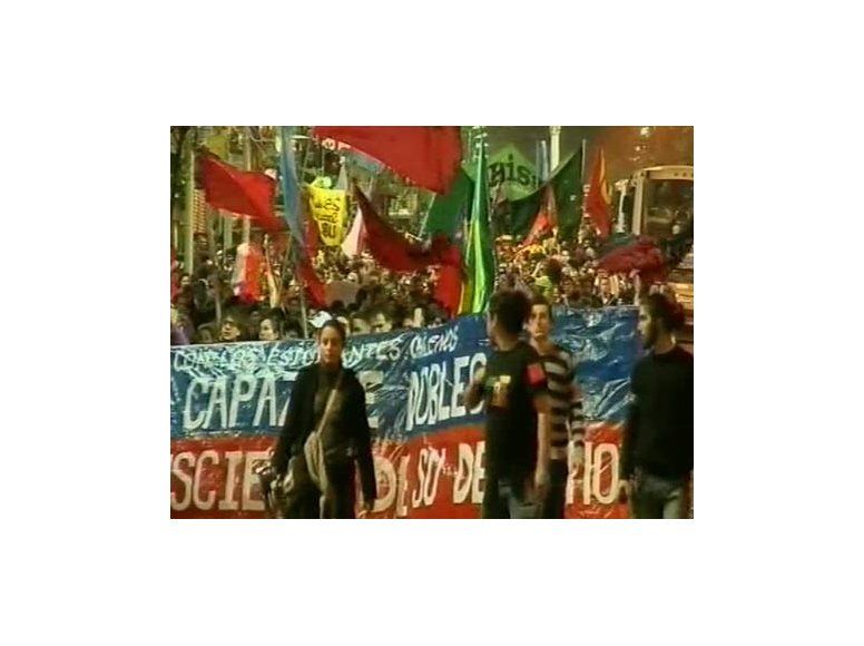 Tránsito complicado en el Centro por marcha estudiantil