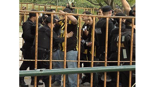 clásico, detenidos,