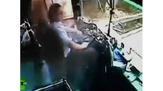 Heroico chofer salvó a todos sus pasajeros antes de morir