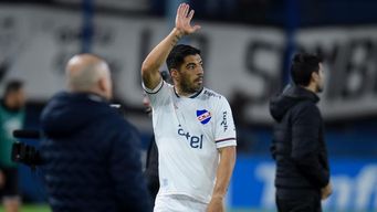 gracias de corazon: el emotivo mensaje de luis suarez, ¿un saludo de despedida?