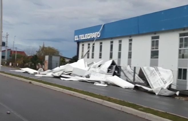 El-Telégrafo-techos-volados-julio-11-temporal.jpg