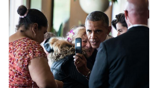 Barack selfie