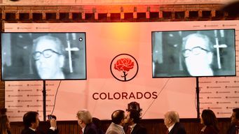 el partido colorado homenajeo a sus senadores en la historica sesion del 26 de junio de 1973