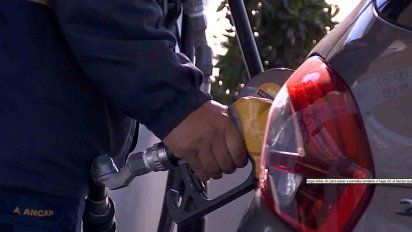 gobierno define el lunes leve baja en el precio de los combustibles