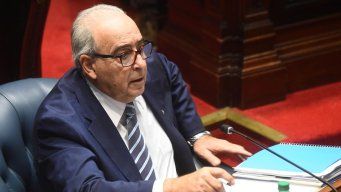 Ministro Fratti en la interpelación en el Senado. Foto: FocoUy.