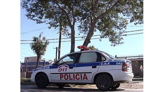Policías afligidos por sanciones económicas y traslados forzosos