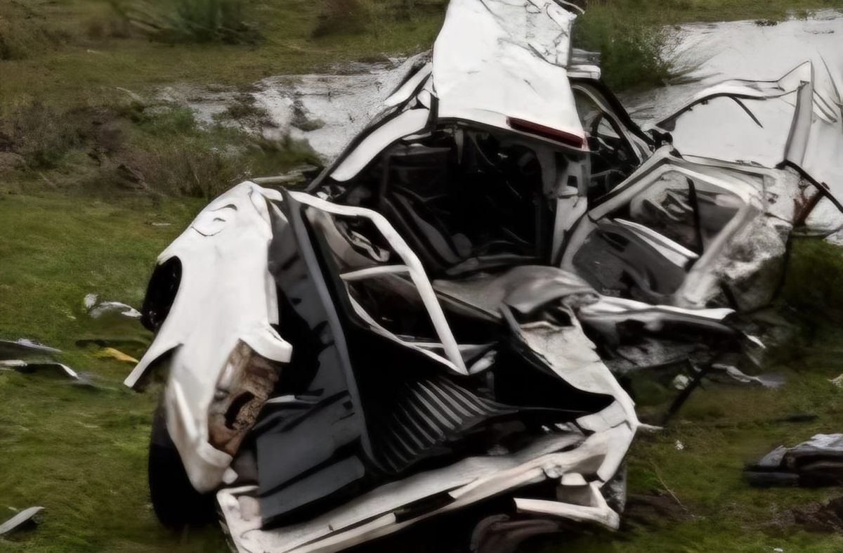 Choque entre una camioneta y un camión causó cuatro muertos en ruta 8; el tránsito está cortado