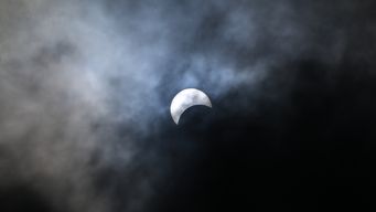 eclipse de sol total: asi se vio el fenomeno en norteamerica