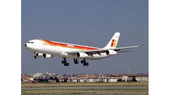Iberia confirmó que suspenderá vuelos directos a Montevideo