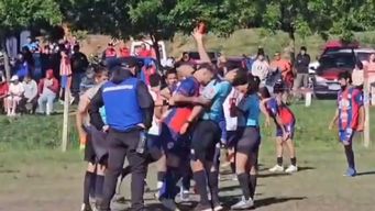 se realiza este jueves audiencia de formalizacion por el caso del futbolista que agredio a juez en partido en maldonado